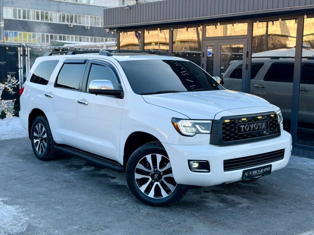 Toyota Sequoia