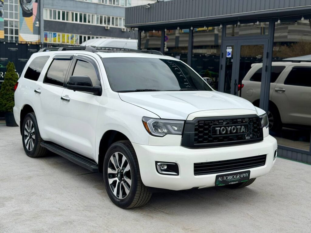 Toyota Sequoia