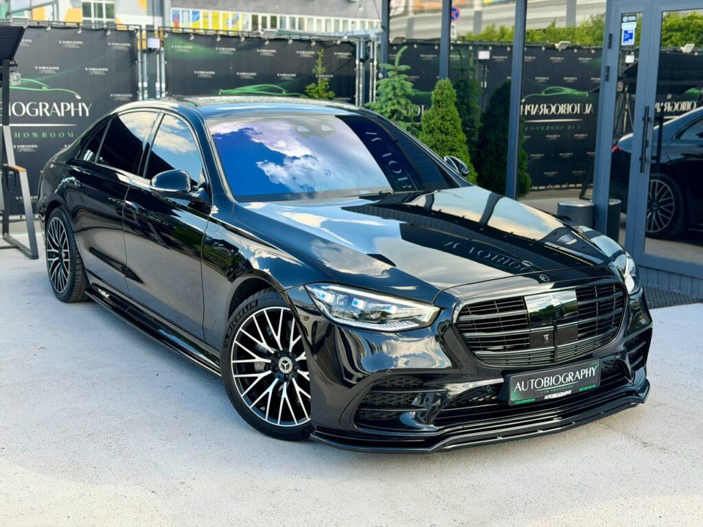 Mercedes-Benz S-Class 2021
